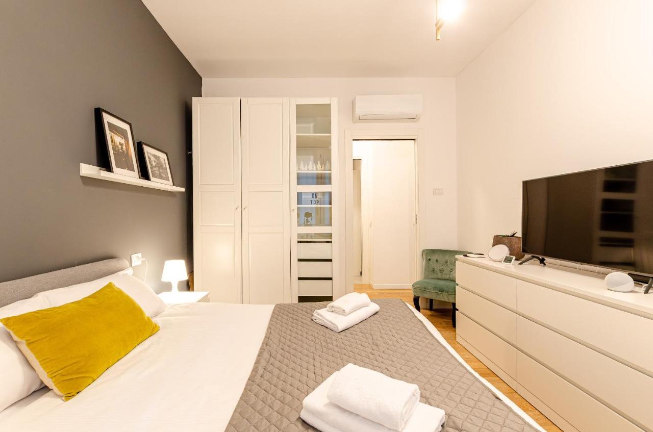 Design Apartment - Porta Romana - Duomo ミラノ エクステリア 写真