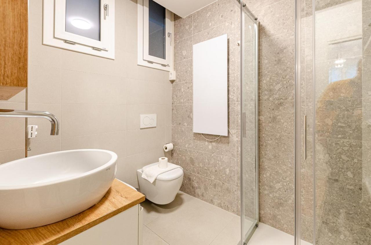 Design Apartment - Porta Romana - Duomo ミラノ エクステリア 写真